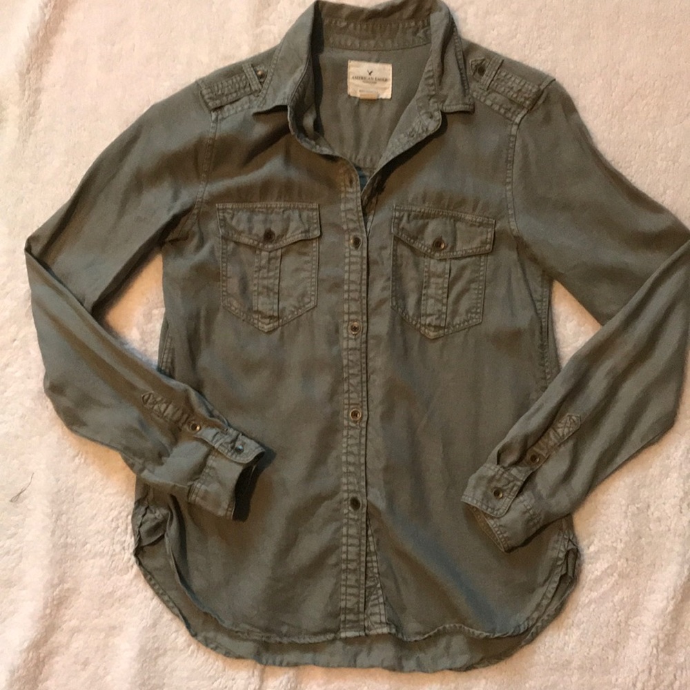 American Eagle Army Green Button Down